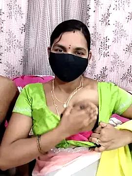 Lalitha-1995 on StripChat 