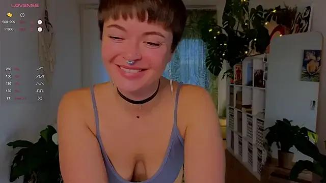 lana_sky on StripChat 