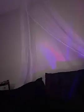 Freechat Lickplayofficial on StripChat