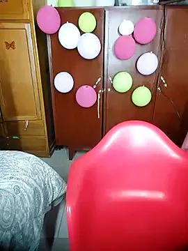 Freechat Linda_Saenz_ on StripChat