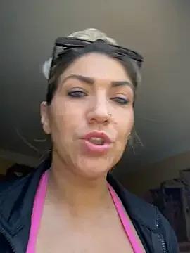 LittleMissEeve on StripChat