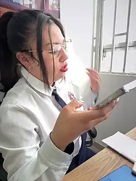 LIZ-06_ — Big squirt