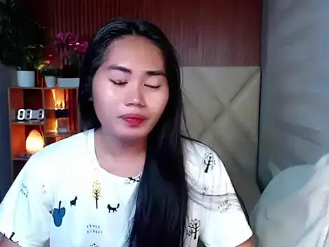 Freechat Lovelymay17 on StripChat