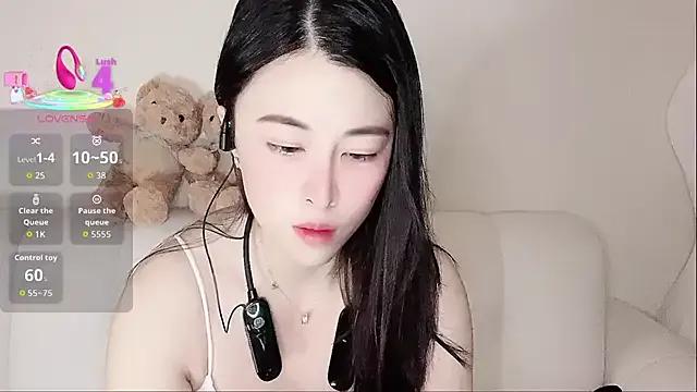 LuLu-Moon on StripChat 