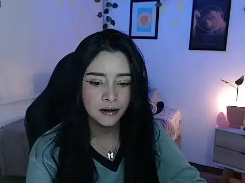 Freechat MarilynWhite_ on StripChat