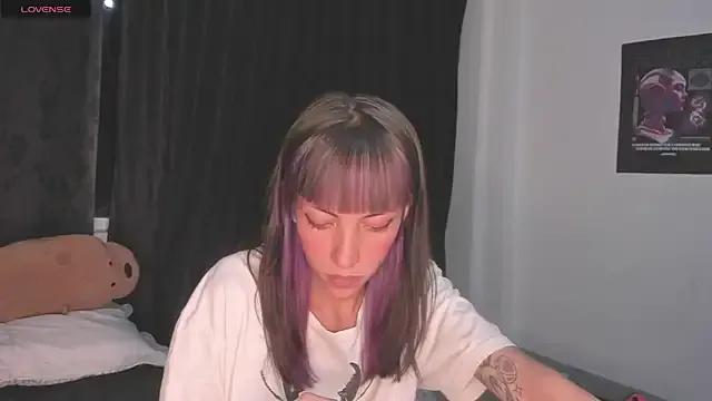 Freechat MiaGoth_ on StripChat