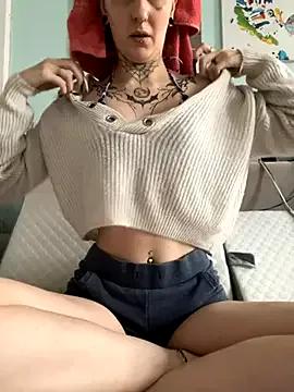 Miiaaa- on StripChat 