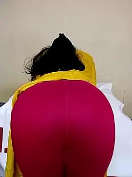 MISS__PRIYA on StripChat