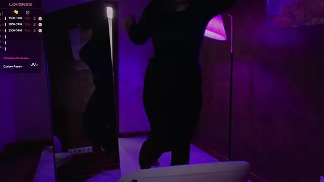 Freechat Morvelyn on StripChat