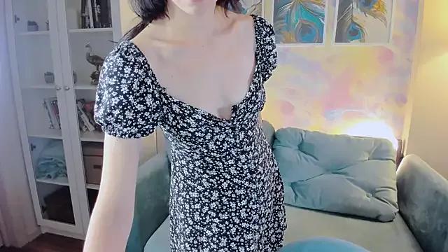 nancy_posh on StripChat