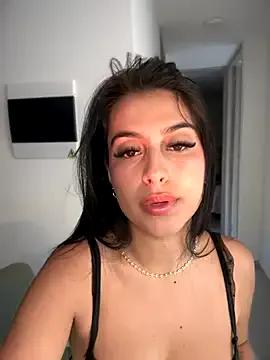 Freechat Naughty_arabs on StripChat