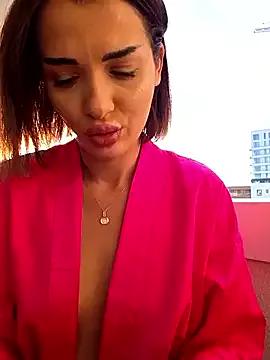 Freechat NaughtyChloe on StripChat