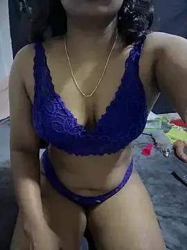 Freechat NethuQueen on StripChat