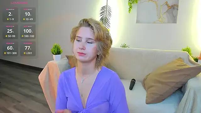 Freechat odelynbrower on StripChat