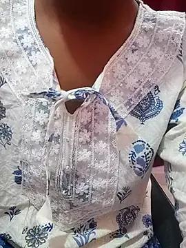 StripChat pari_rani7 is Group pari_rani7 — Group on StripChat