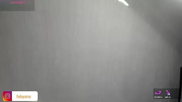 Freechat peyton_golden1 on StripChat