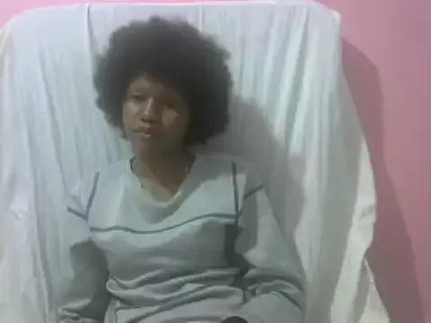 Private prettybeee on StripChat