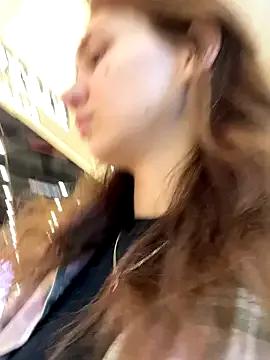 StripChat QuitieLia is Freechat QuitieLia — Make my panties wetter