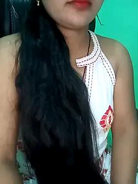 Rashmi_011 on StripChat