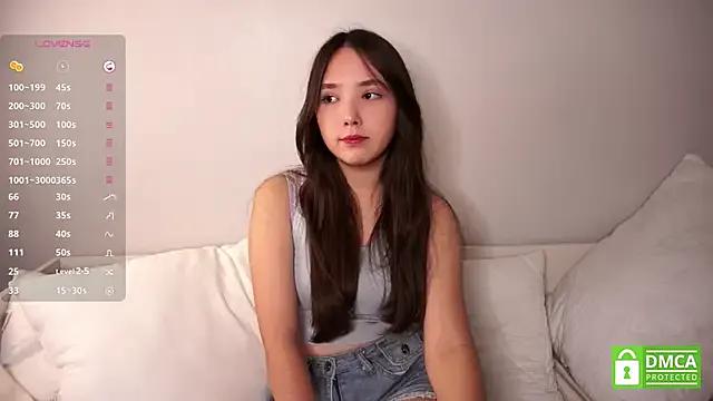 Freechat RenaeConnerley on StripChat