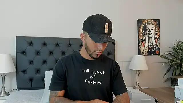 Robin_Rief on StripChat