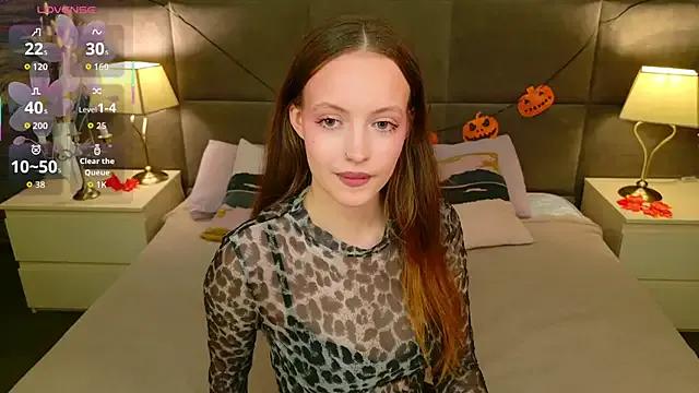 SallyPinkman on StripChat 