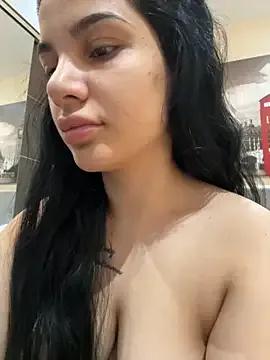 Samira30 on StripChat