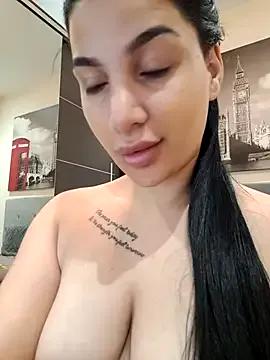 Samira30 on StripChat