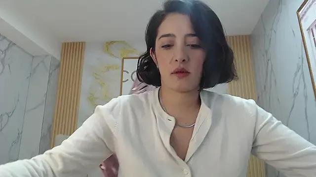 sara_lopez_s on StripChat