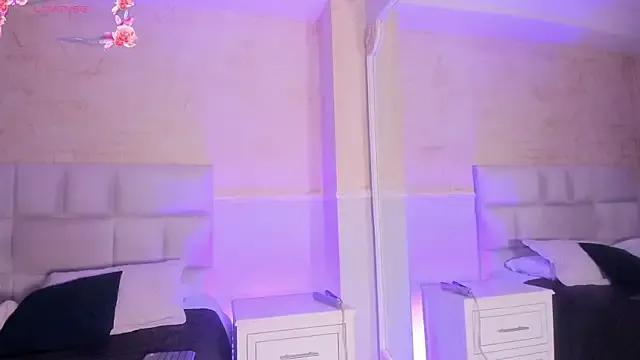 Freechat SarahLynn7 on StripChat