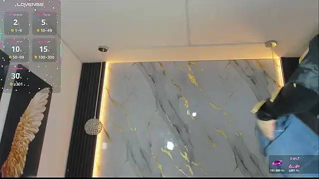 sasha_blake_ on StripChat