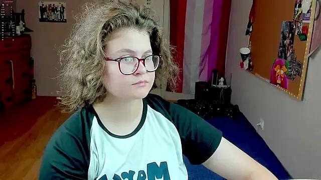 Sashy_Way on StripChat 