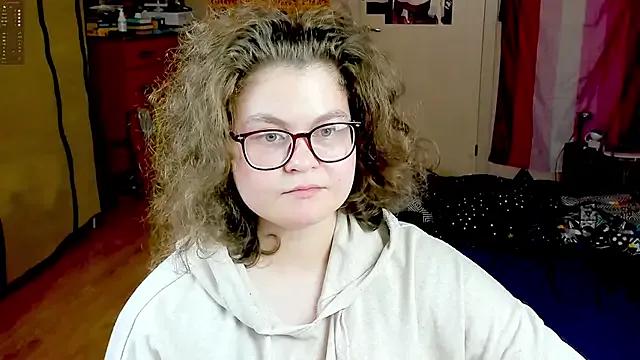 Sashy_Way on StripChat 