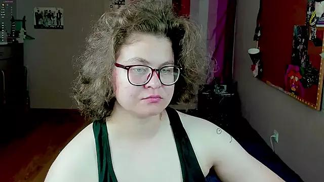 Sashy_Way on StripChat 