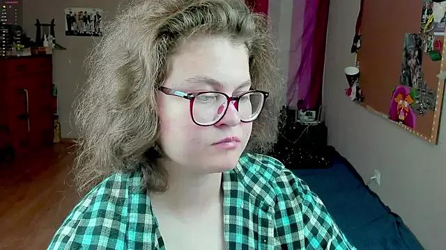 Sashy_Way on StripChat 