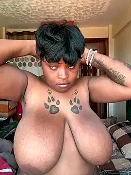 Savage_baby on StripChat 