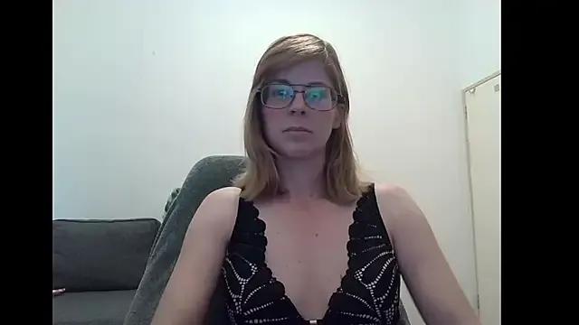 Freechat SavannaGirly on StripChat