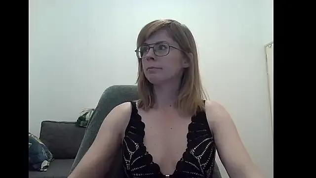 Freechat SavannaGirly on StripChat