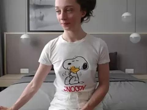 ShySchoolGirl on StripChat