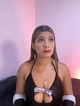 Skarlett_12_ on StripChat