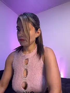 Skarlett_12_ on StripChat