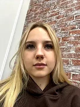 Freechat Sky_Cutie on StripChat