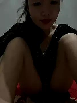 Sunny_lotus on StripChat 