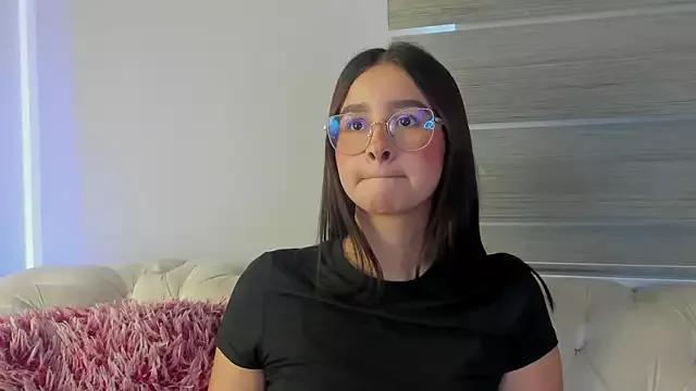 sweet_obsession__ on StripChat 