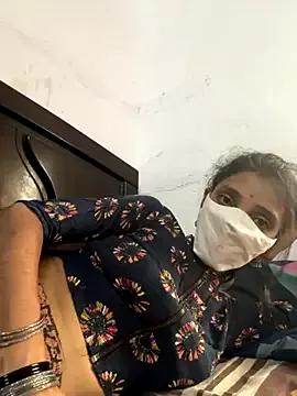 Freechat sweetreddy-02 on StripChat