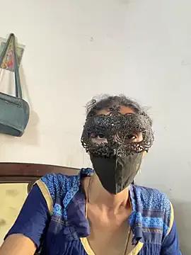 Freechat sweetreddy-02 on StripChat