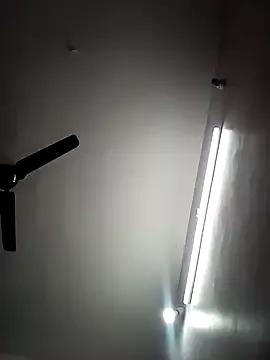 Tamil-Meenu12 on StripChat