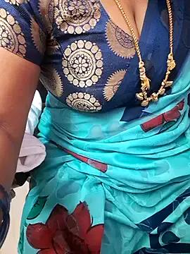 Tamil_Ammani — Boobs show 