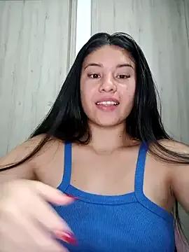 tara20_ on StripChat 