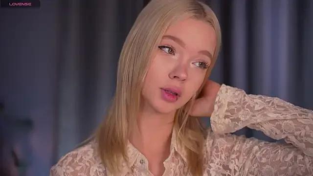 Freechat TastyTiffy on StripChat